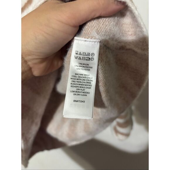 Rachel Zoe Women's Size Small Cream Tan Zebra Print Pullover Sweater - Picture 3 of 5